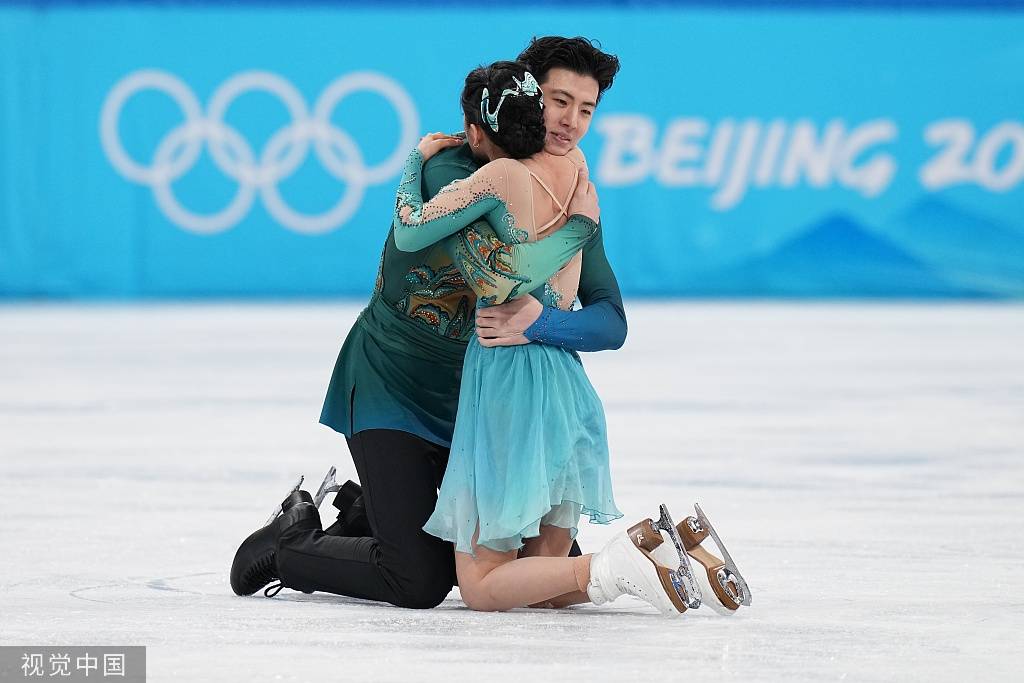 室內(nèi)模擬高爾夫,雷達(dá)模擬高爾夫 柳鑫宇稱不斷挑戰(zhàn)新風(fēng)格 王詩(shī)玥:家門(mén)口比賽很榮幸